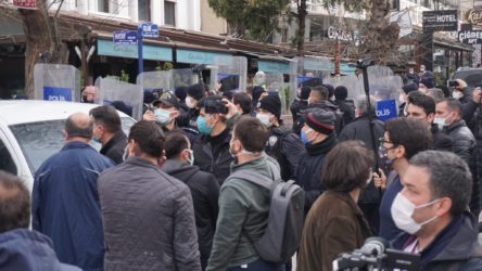 Ankara’daki üniversite öğrencilerinin Boğaziçi’ne destek eylemine polis saldırısı