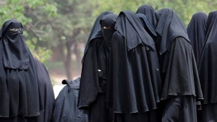 İsviçre'de peçe ve burka, halk oylaması ile yasaklandı