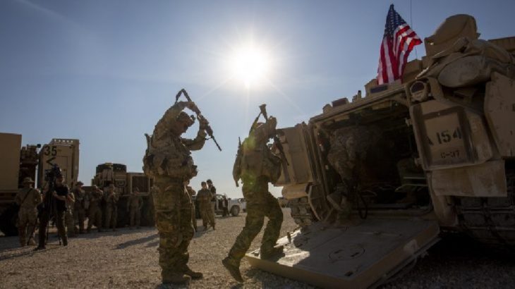 Suriye ordusu, ABD konvoyunun Kamışlı'ya geçişini engelledi