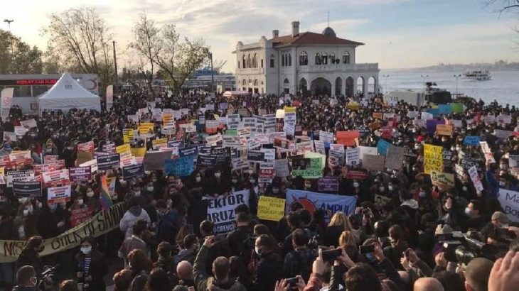 Gözaltılara karşı Boğaziçili öğrencilerden Kadıköy'de eylem çağrısı