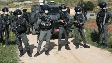 İsrail güçleri, Batı Şeria’da 5 Filistinli çocuğu gözaltına aldı