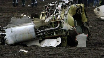 Sudan'da yolcu uçağı düştü