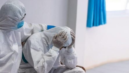 Sağlık emekçileri ‘ucuz’ hibe maskeler ile ölüme terk ediliyor