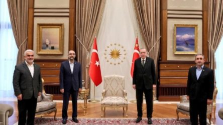 Erdoğan-HÜDAPAR görüşmesinde anayasa değişikliği gündeme gelmiş