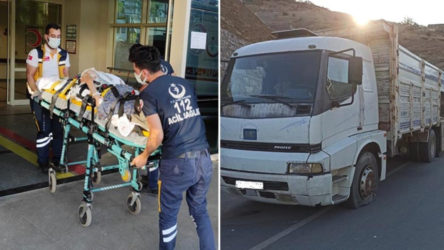 Siirt'te jandarma ile göçmenleri taşıyan araç arasında çatışma: 2 göçmen öldürüldü