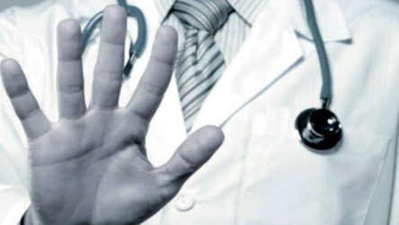 Bingöl'de bir doktor, hasta yakını tarafından darp edildi