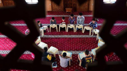 Saray himayesinde düzenlenen Eğitim Şurası'ndan okul öncesinde din eğitimi kararı
