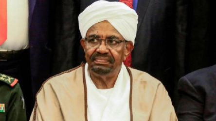 Eski Sudan Cumhurbaşkanı Beşir'in yargılandığı '1989 Darbesi' davasında yeni gelişme