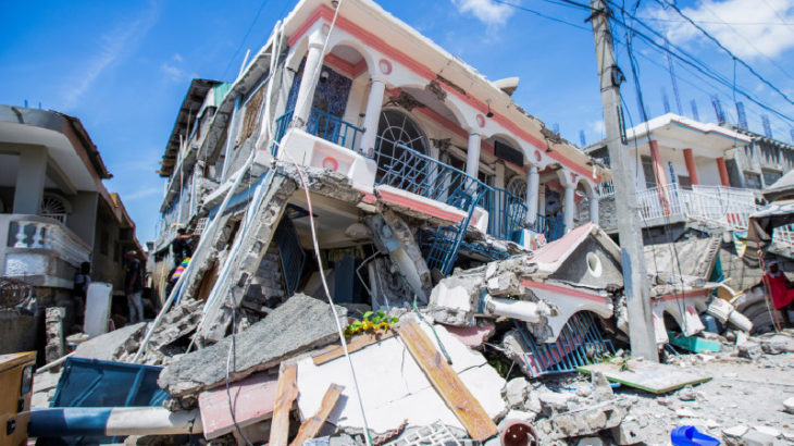 Haiti depreminde can kaybı 1419'a yükseldi