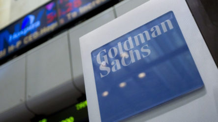 Finans tekeli Goldman Sachs'tan aşı kararı