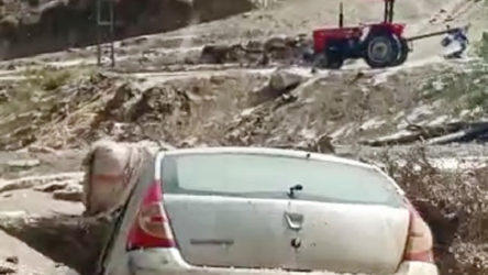 Erzurum ve Kars'ta sel: Araçlar sürüklendi, hayvanlar öldü