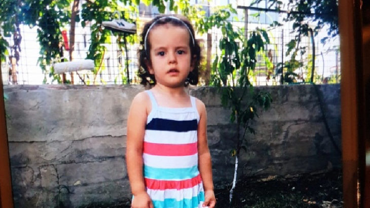 3 yaşındaki Zümra Nur, asansör boşluğunda baygın bulunmuştu: Hayatını kaybetti
