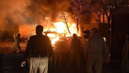 Pakistan'da patlama: 3 ölü, 20 yaralı