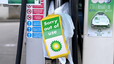 İngiltere'de BP istasyonlarında benzin kalmadı