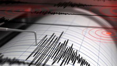 Erzincan'da arka arkaya depremler