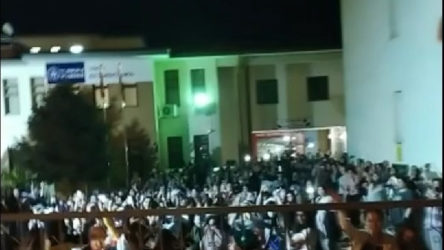Tunceli Kız Öğrenci Yurdu'nda 'yer yok gerekçesi' ile öğrenciler yurttan atıldı: Öğrenciler isyan bayrağı çekti