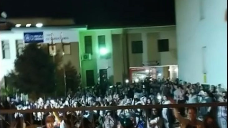 Tunceli Kız Öğrenci Yurdu'nda 'yer yok gerekçesi' ile öğrenciler yurttan atıldı: Öğrenciler isyan bayrağı çekti