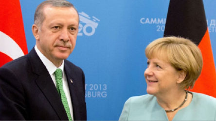 Angela Merkel, giderayak İstanbul'a geliyor