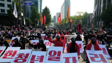 Güney Kore'li işçiler, çalışma koşullarının iyileşmesi için sokaklardaydı