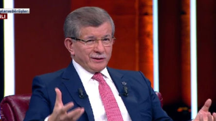 Davutoğlu, Abdullah Gül ile görüştüğünü açıkladı