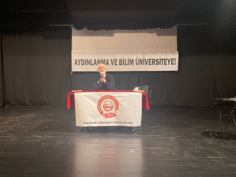 İstanbul’da üniversiteli gençlik SDT panelinde buluştu
