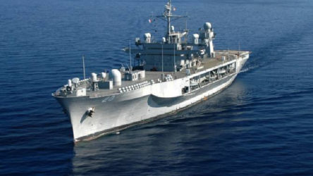 Rusya Donanması, Karadeniz’e giren Fransız gemisini takibe aldı