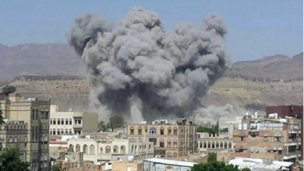 Suudi Koalisyon Güçleri Yemen'de bir hastaneye saldırdı