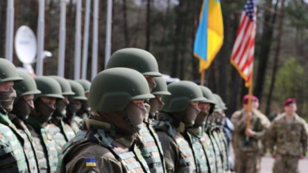 ABD'den Ukrayna'ya 90 ton silah ve mühimmat