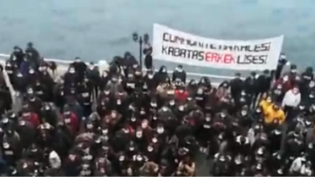 Atatürk portresine saldırıya Kabataş Erkek Lisesi öğrencilerinden Gençliğe Hitabe'li protesto