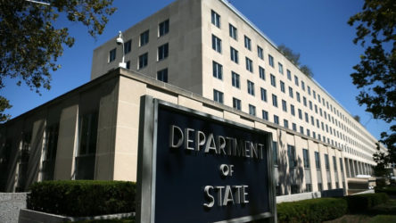 ABD, kritik personel harici tüm personel ve diplomat ailelerinin Ukrayna'dan ayrılmasını emretti