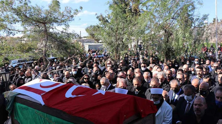Halil Falyalı'nın cenazesine KKTC Başbakanı Sucuoğlu ve birçok milletvekili katıldı