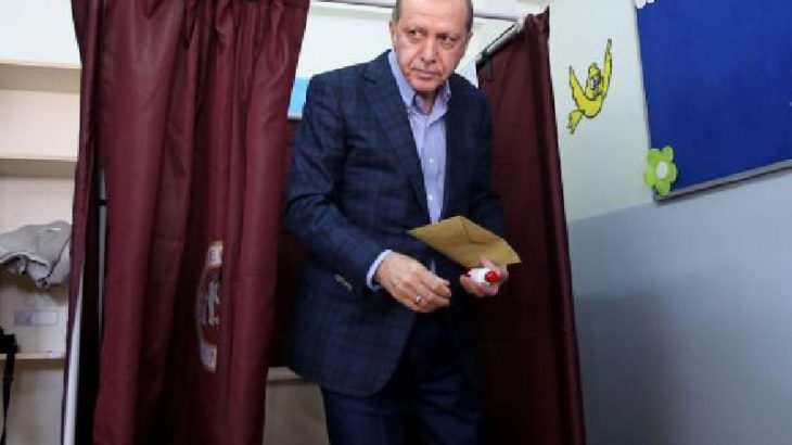 Erdoğan: Biz göreve geldiğimizde otuzun altındakiler oy kullanamıyordu