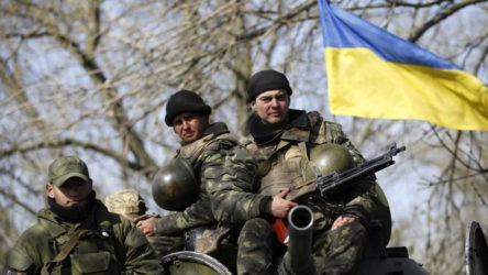AB Ukrayna'ya ek askeri yardım ve eğitim misyonunu onayladı