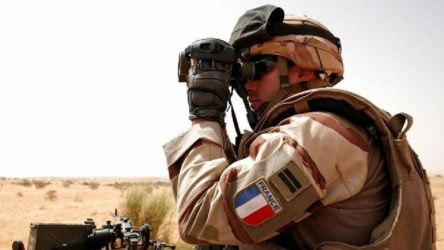 Fransa, Mali'deki Gossi askeri üssünden çekildi