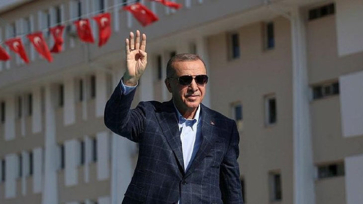 Erdoğan 1982'de kurulan okul için 