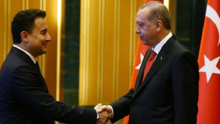 Babacan'dan Erdoğan'a: İki önemli adımı atsın, iflas riski hemen azalır
