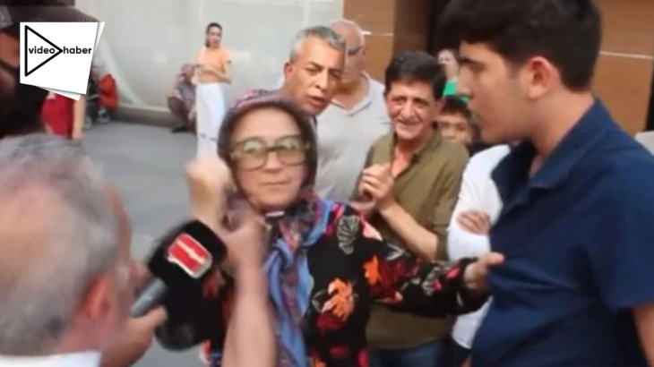VİDEO | AKP’li kadın iktidarı eleştiren gence saldırmaya kalkıştı