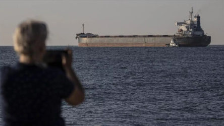 Lübnan: Ukrayna’dan ayrılan ilk tahıl gemisi rota değiştirdi