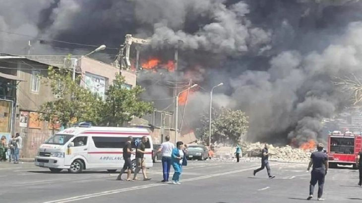Erivan'da pazar yerinde patlama
