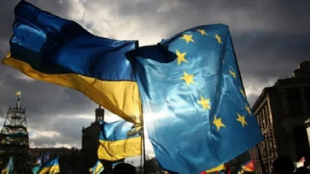 AB, Ukrayna krizini tırmandırmaya devam ediyor