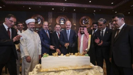 AKP'liler Suudi Arabistan'ın milli günü kutlamalarına katıldı