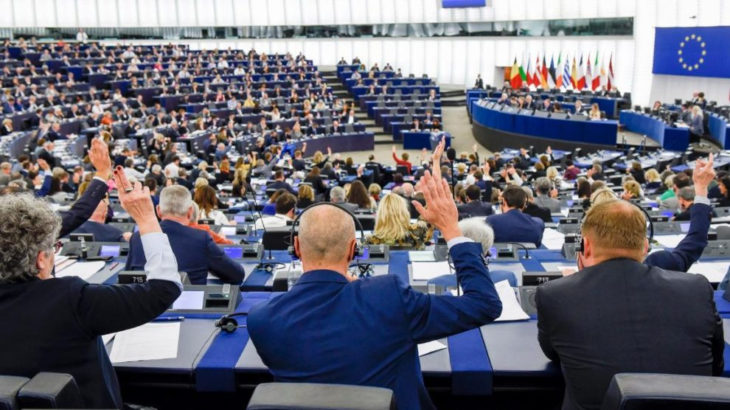 Avrupa Parlamentosu’nda rüşvet araması