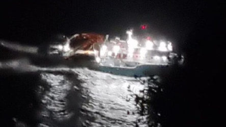 Sinop açıklarında gemide yangın: Yaralılar var