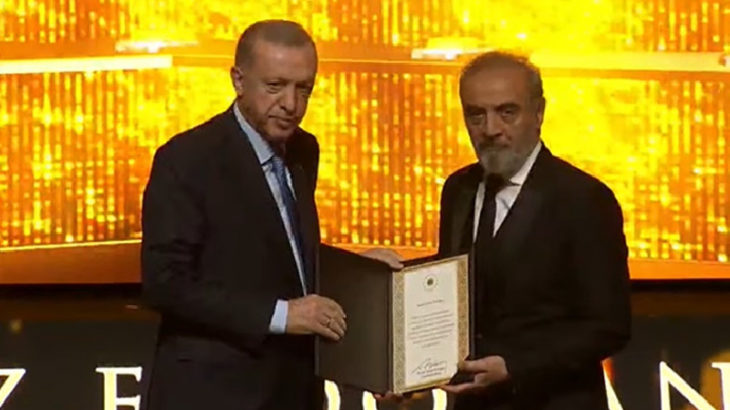 Erdoğan, Cumhurbaşkanlığı Kültür ve Sanat Büyük Ödülleri'ni verdi