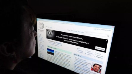 Suudi Arabistan'dan iki Wikipedia yöneticisine hapis cezası