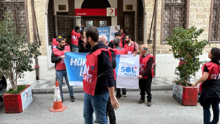 Mersin'de SOL Parti üyelerine 'Kızılay' baskınları: Gözaltılar var!