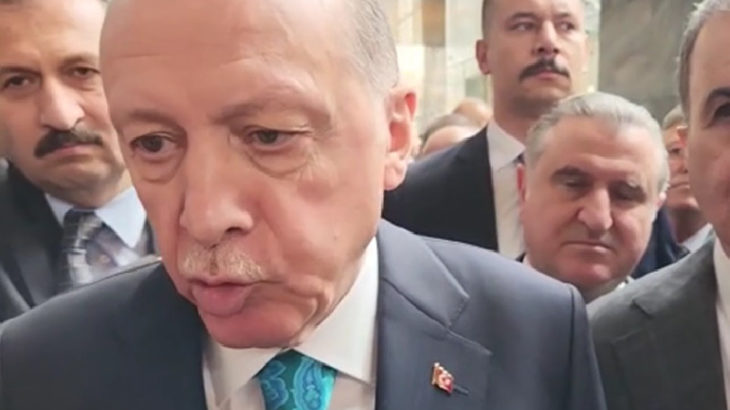 Gazeteci 'zam'ı sordu, Erdoğan kızdı: Ara mara olur mu ya!