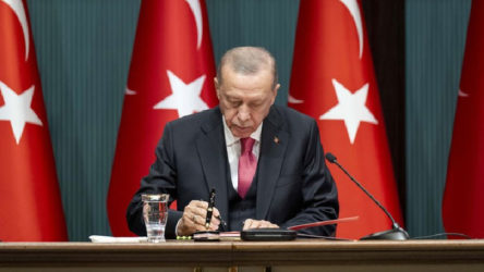 Erdoğan imzaladı: Türkiye 14 Mayıs'ta seçime gidiyor