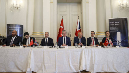 Türkiye’nin demiryolu projesini, Birleşik Krallık finanse edecek