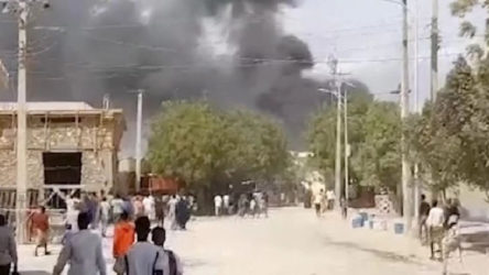 Somali'de bombalı araçla saldırı